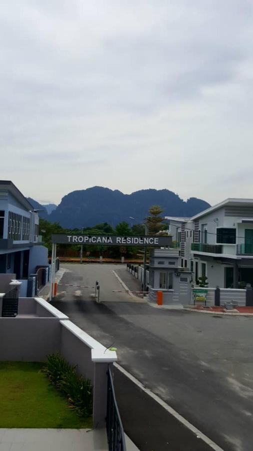 Ipoh Easteden Homestay ภายนอก รูปภาพ